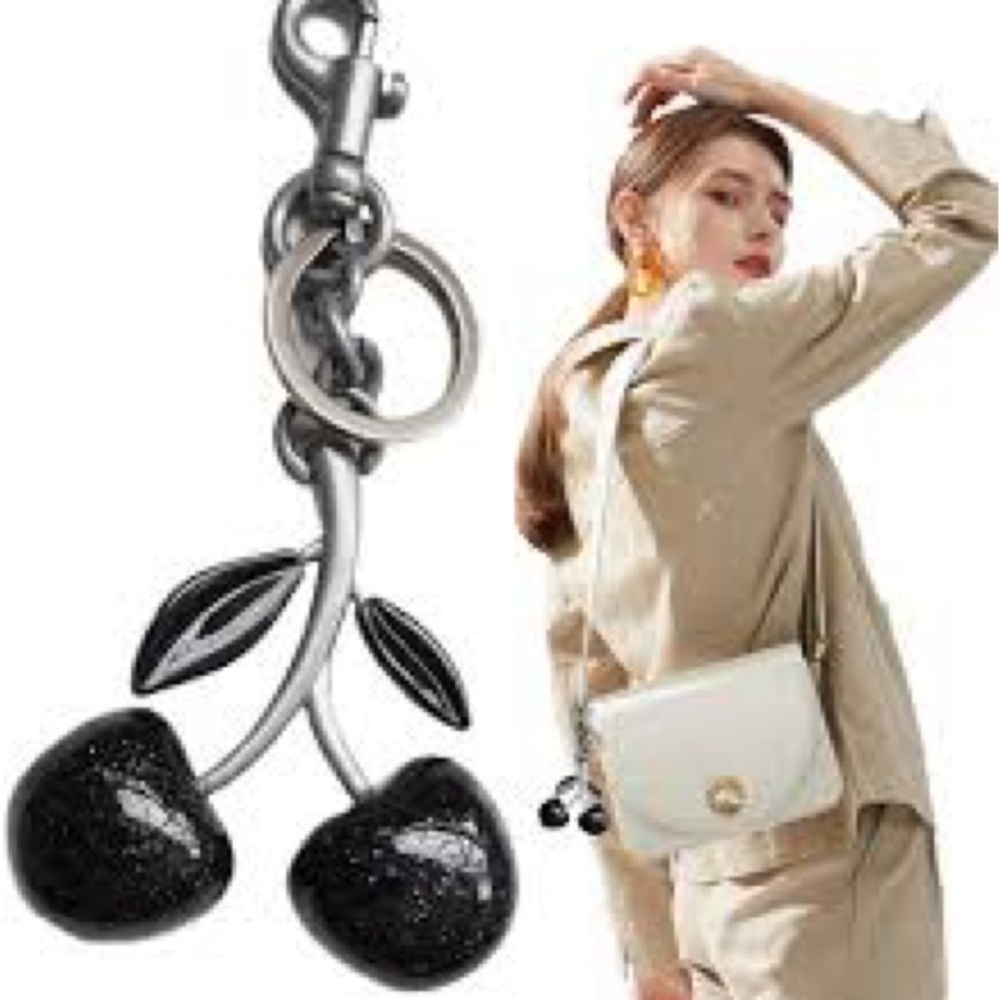 Coach cherries keychain black and silver - Picture 4 of 11